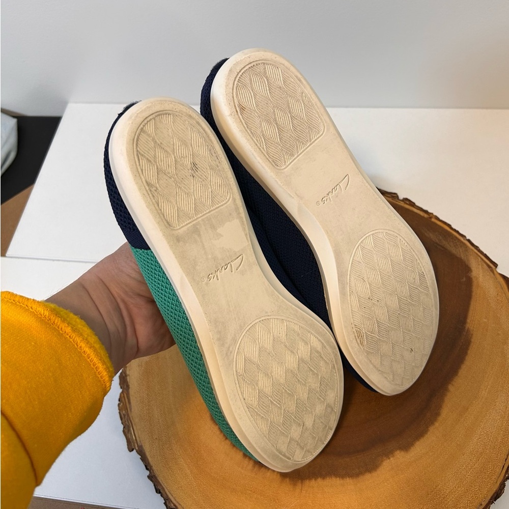 Clarks Cloudsteppers Carly Wish Ballet Navy and Green Flats Women’s Size 9 - Picture 5 of 8